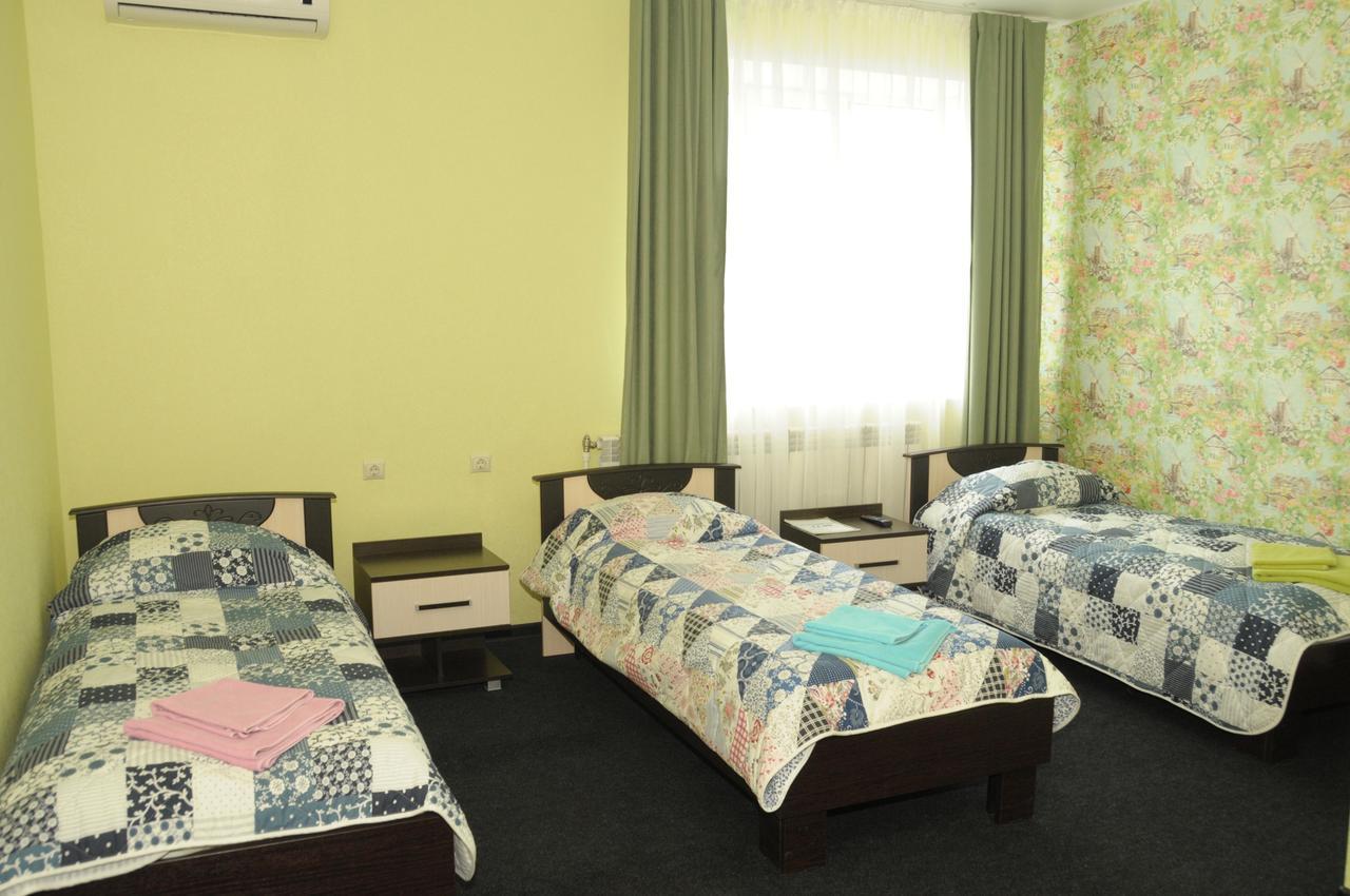 Small Hotel Смоленск Екстериор снимка